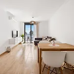 Appartement Cozy With Sea View And Private Parking In Fuengirola